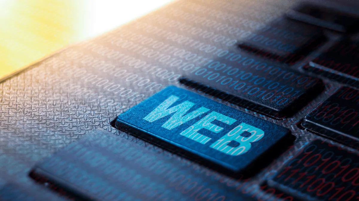 Detalle de la palabra web en un dispositivo digital